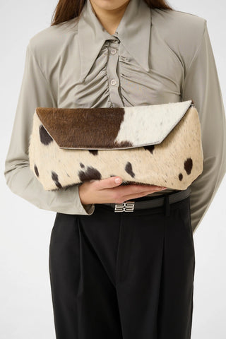 Gestuz Wedagz Cow Printed Bag - Anavi