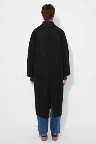 Rita Row Cedar Black Coat - Anavi