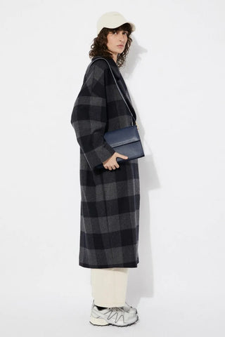 Rita Row Setut Checkered Navy Coat - Anavi