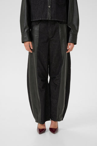  Gestuz Gzjunia Black Barrel Jeans