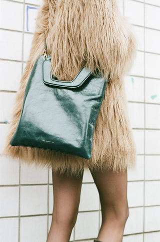  Aim Handmade in Italy Mia Crinkled Bottle Bag