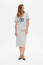 Crema a righe blu navy