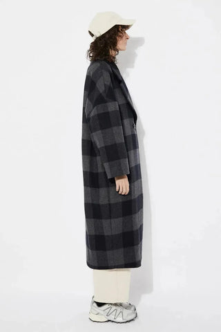 Rita Row Coat Setut Checkered Navy Coat - Anavi