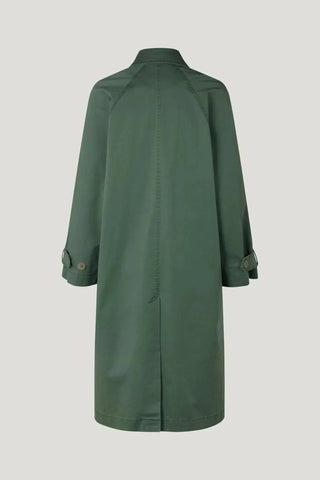  Baum und Pferdgarten Denelia Green Trench